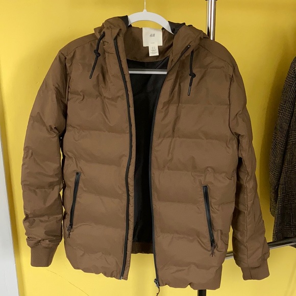 H&M Puffer // Padded Jacket with Hood - Picture 2 of 8